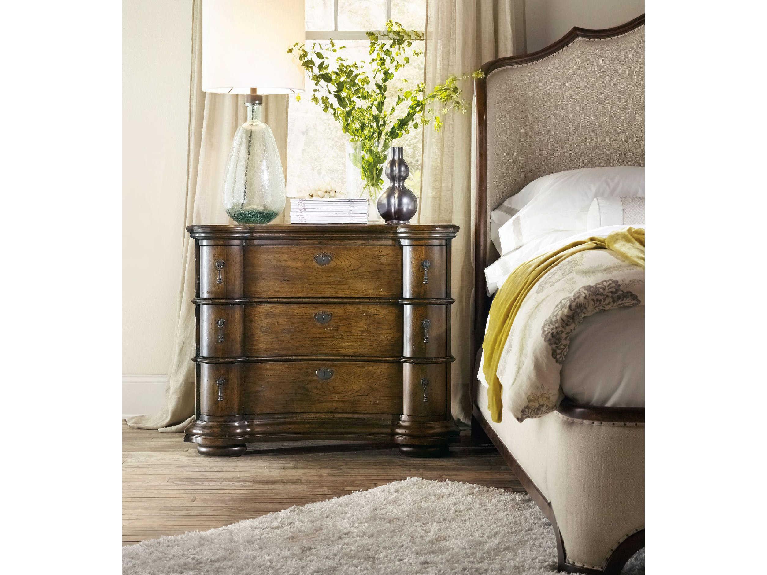 Hooker Furniture Archivist Bachelor 3-Drawers Brown Rubberwood Chest Nightstand