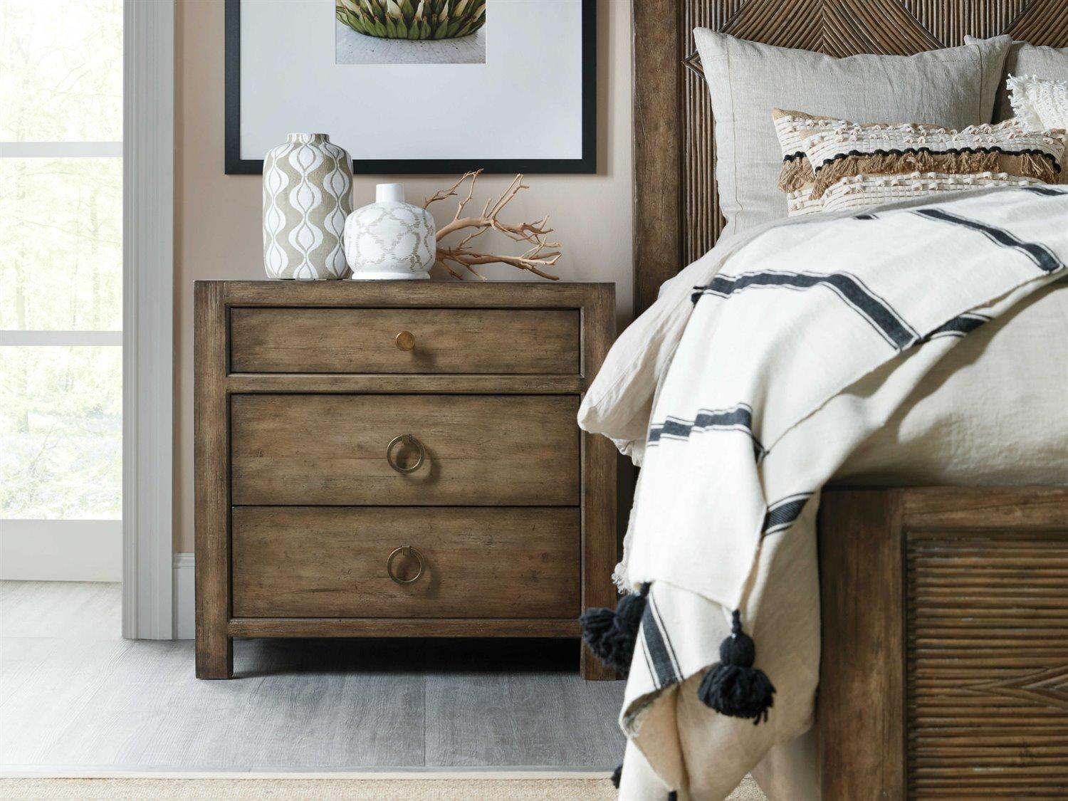 Hooker Furniture Sundance 3-Drawers Brown Cedar Wood Nightstand