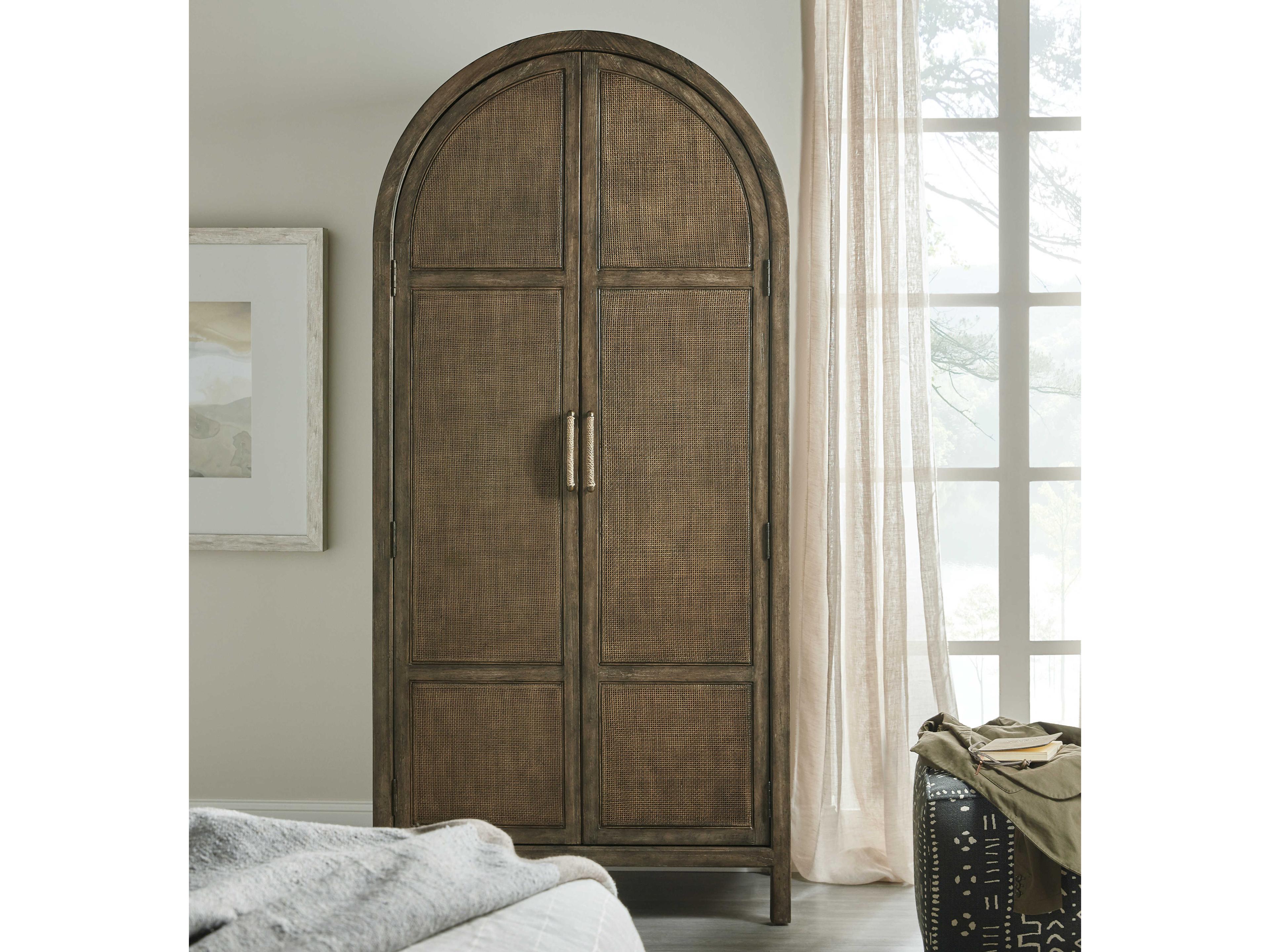 Luxecor Heritage Cliffside Brown Wardrobe Armoire