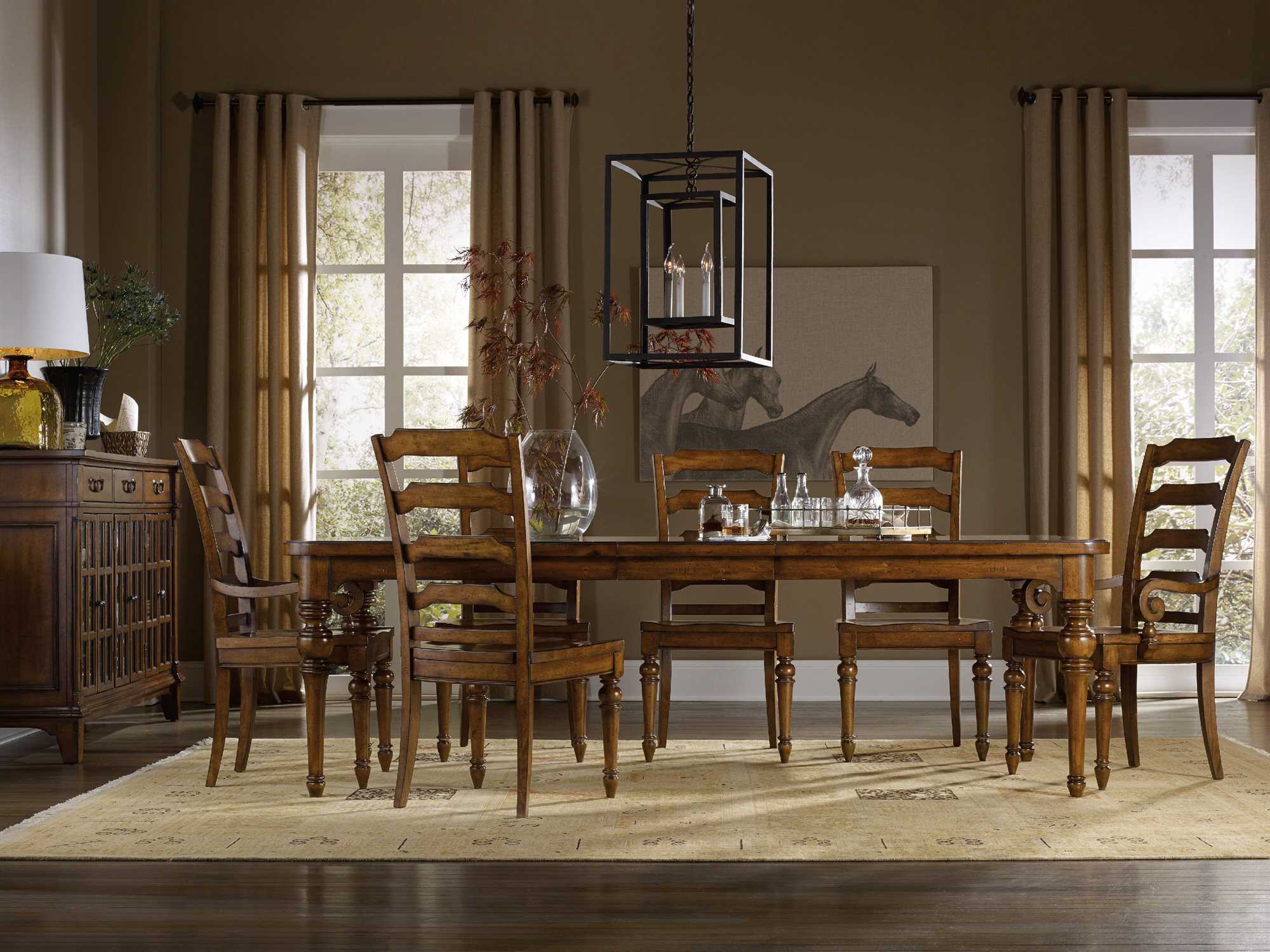 Hooker Furniture Tynecastle Alder Wood Dining Room Set