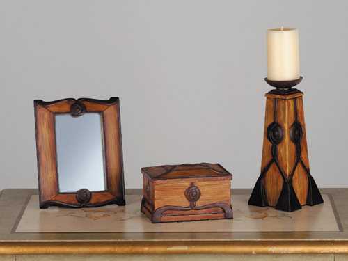 Meyda Mackintosh Rose Gift Set