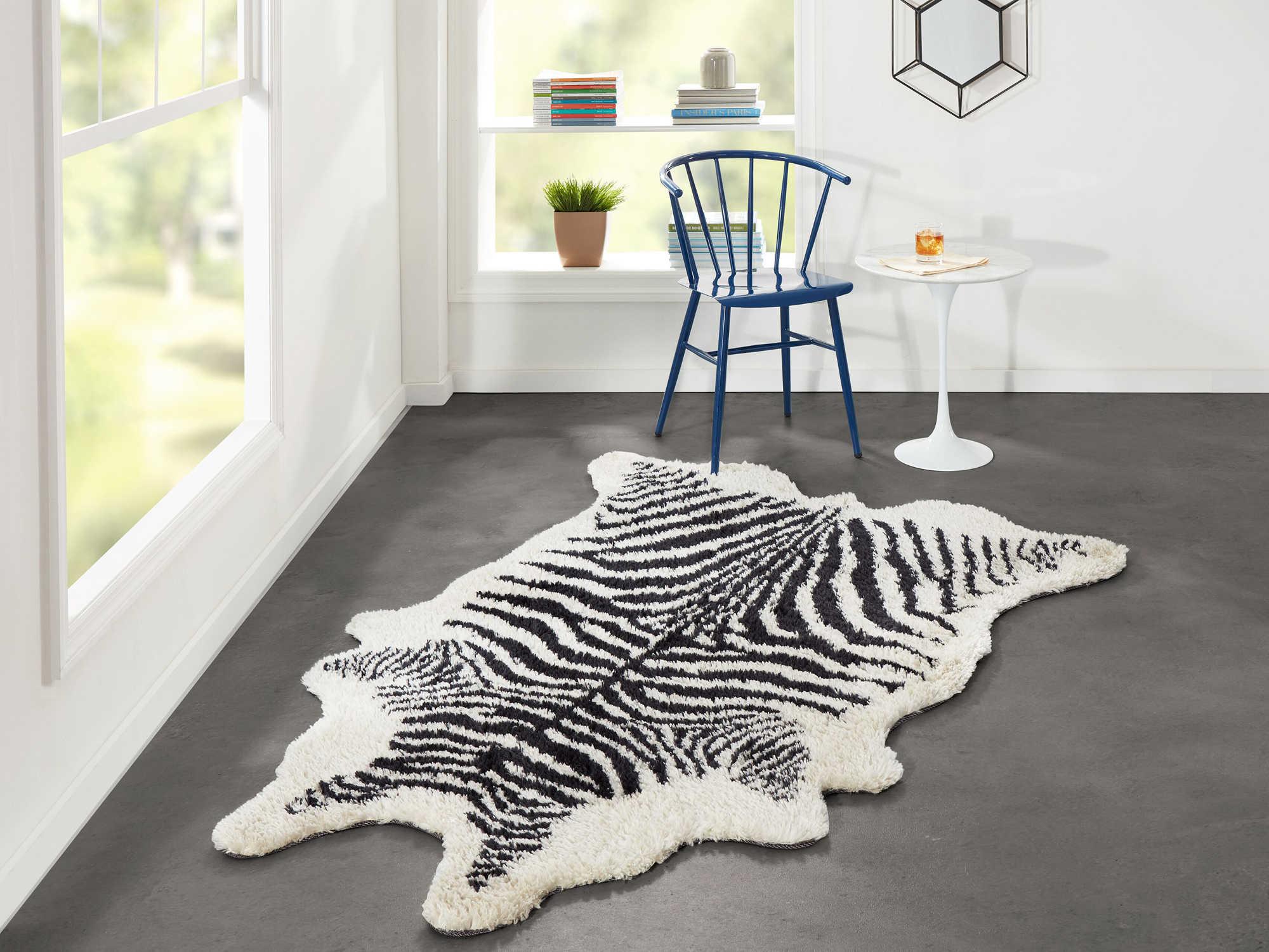 Momeni Kalahari Animal Print Area Rug