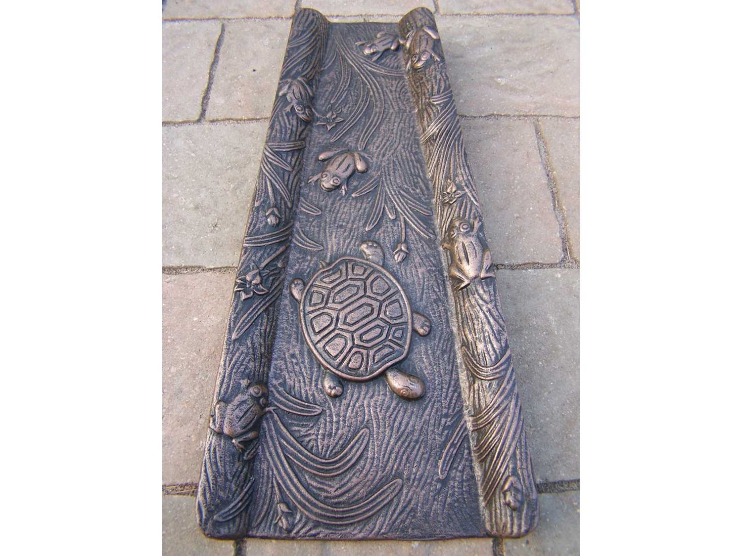 Oakland Living Animals Cast Aluminum Splash Block