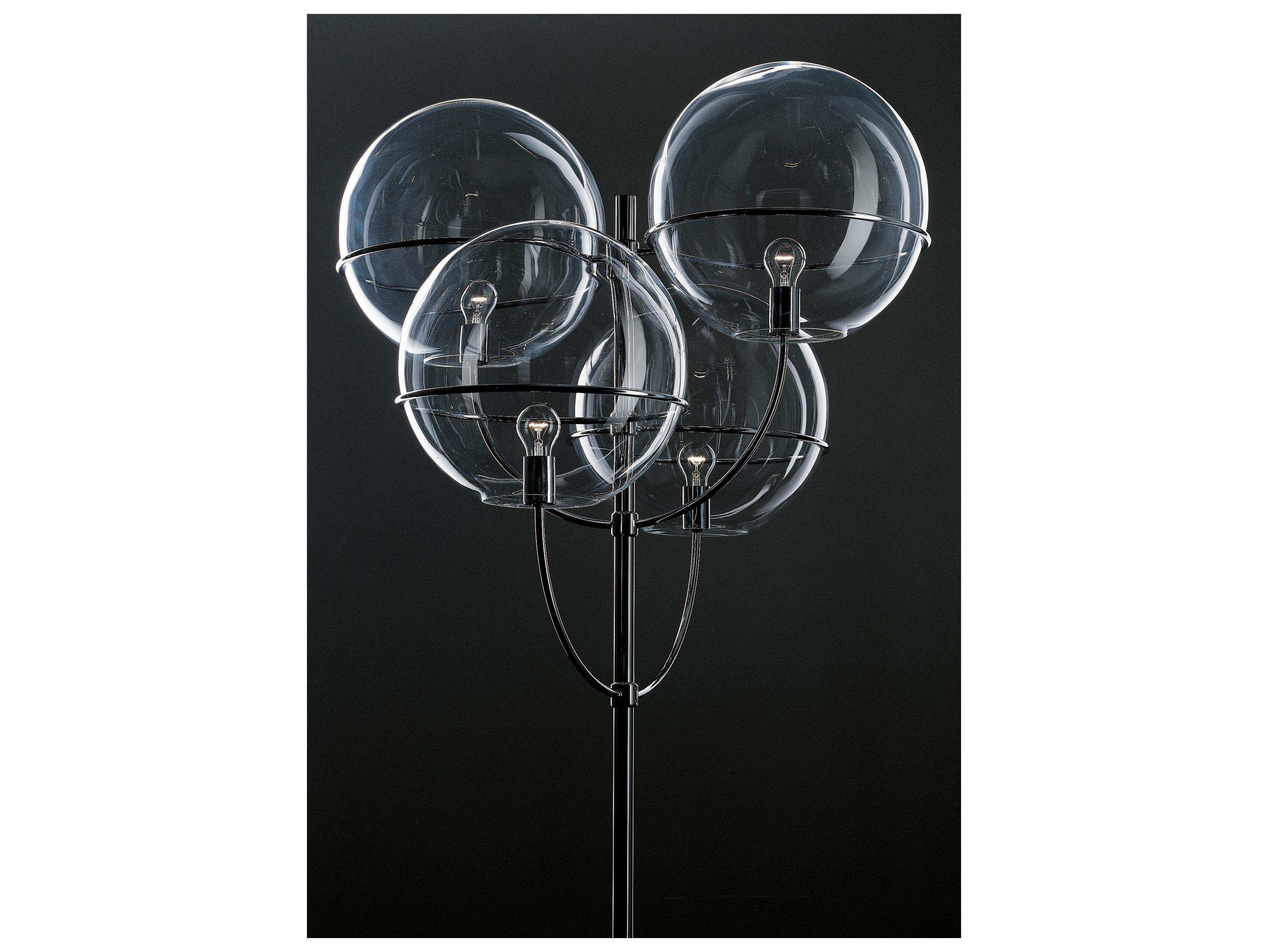 Oluce Lyndon 4 - Light Outdoor Post Light