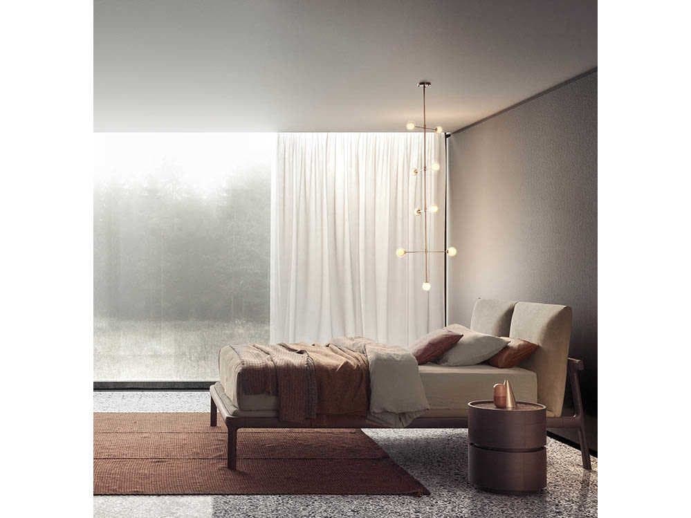 Pianca Fushimi Beige Solid Wood Upholstered King Platform Bed