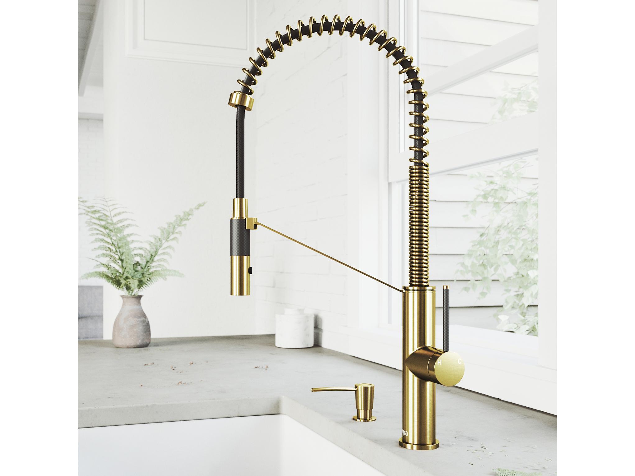 Vigo Livingston Matte Brushed Gold 1-Handle Magnetic Kitchen Faucet with Soap Dispenser