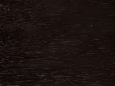 Finish: Black Schllac