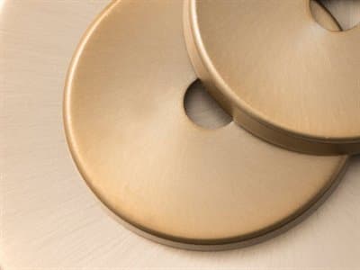 Finish: Vibrant Gold