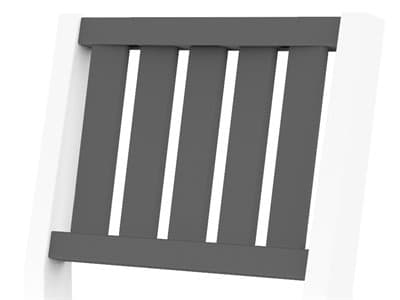 Back Style: Slatted Back