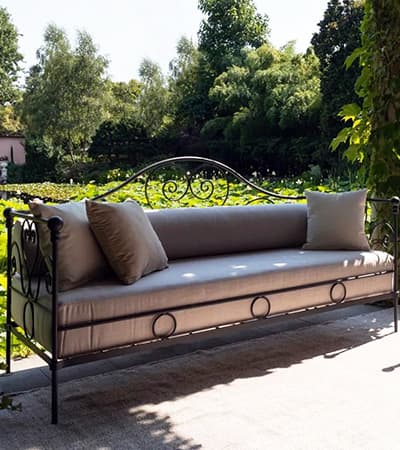 Featured filter: Wrought Iron Sofas