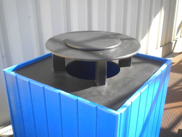 55 Gallon Square Rain Bonnet in Black