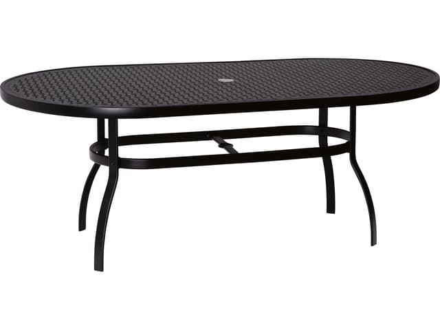 Aluminum Deluxe Oval Lattice Top Table with Umbrella Hole