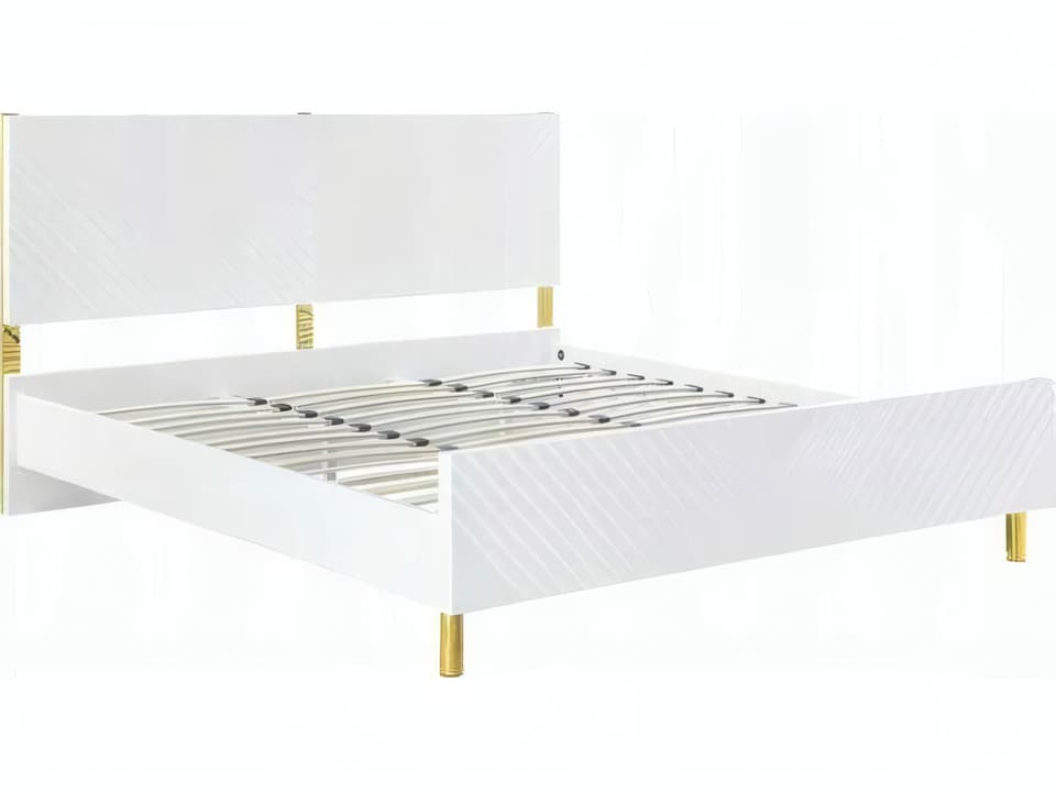 Gaines Eastern King Bed White High Gloss Finish