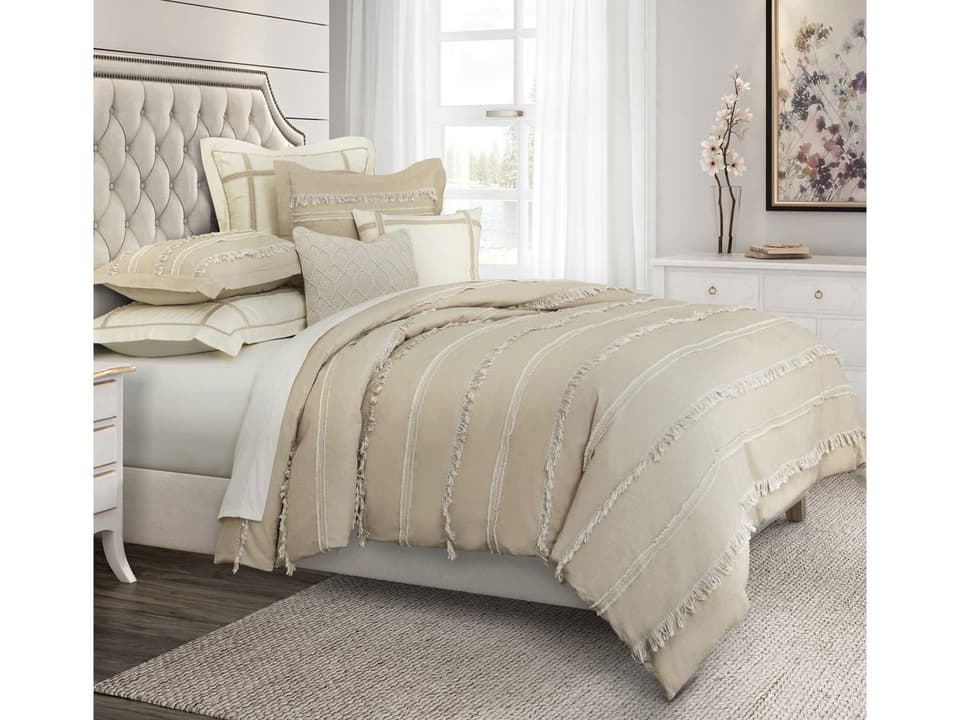 8-Piece King Duvet Set Country Lane Collection in Toast