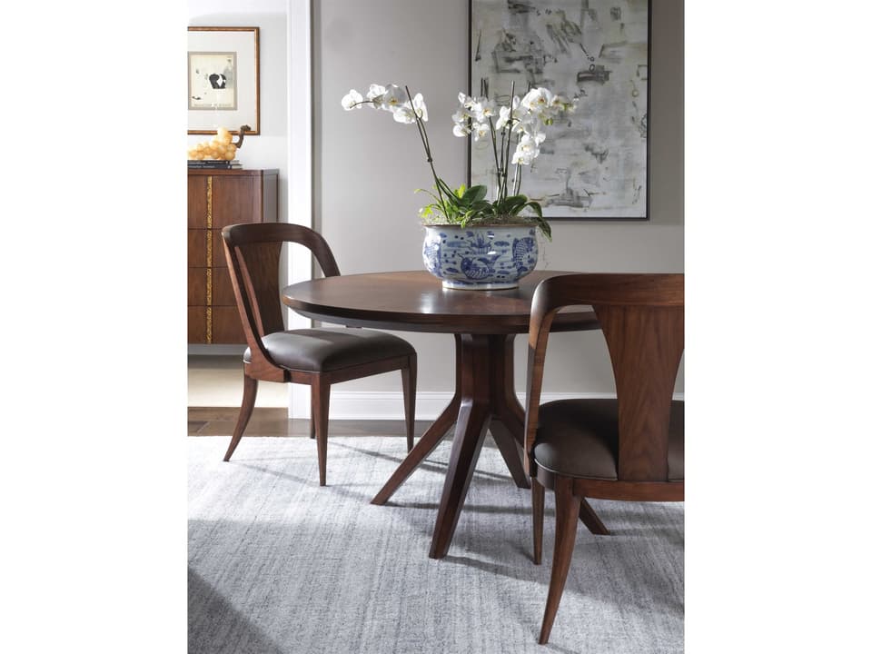 Signature Designs Beale Dining Room Set