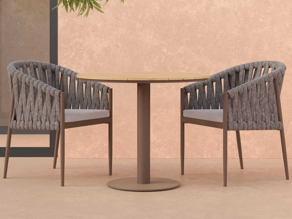 Bordeaux Aluminum and Rope Dining Room Set