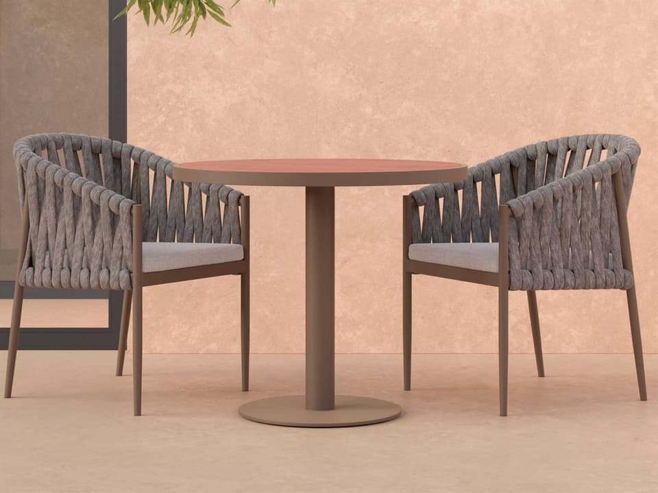 Bordeaux Aluminum and Rope Dining Room Set