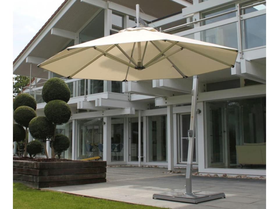 Santa Ana 8.5 Foot Square Side Wind Cantilever Umbrella