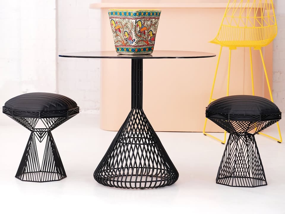 Switch Galvanized Iron Black Dining Set