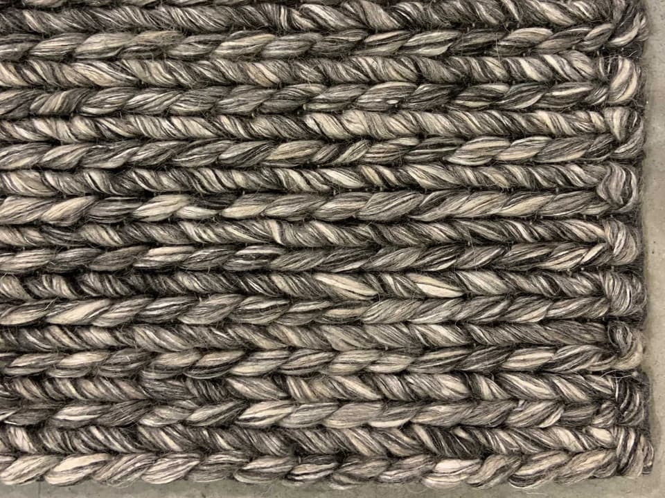 Giovanna 5x7 Braided Area Rug in Multi-Tone Wool Viscose Cotton