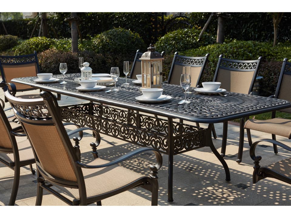 Mountain View 11-Piece Cast Aluminum Extension Dining Set in Antique Bronze