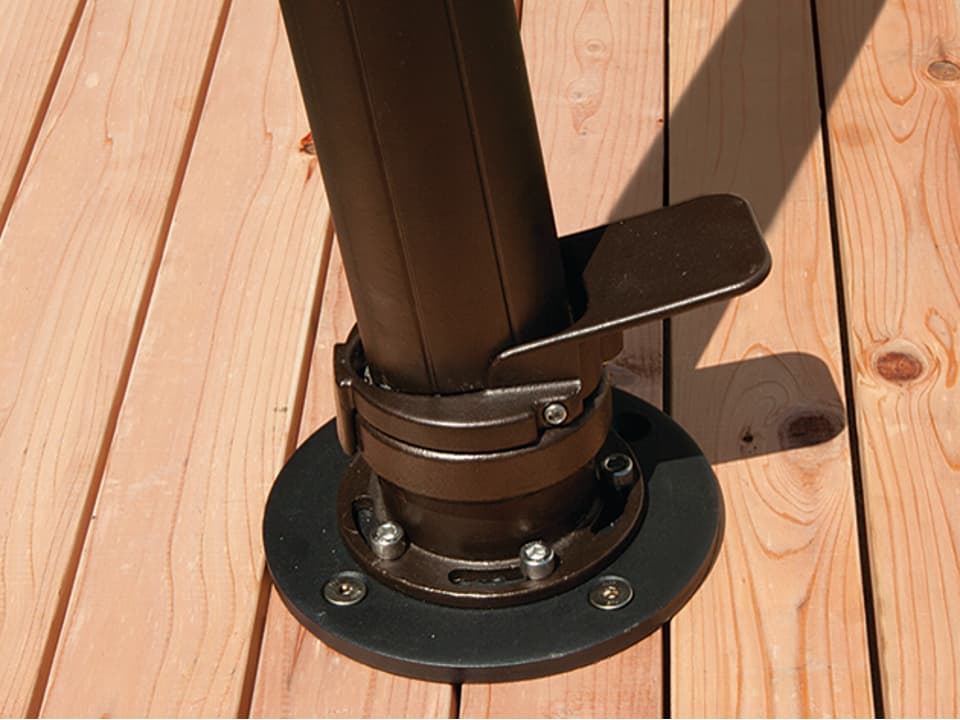 Wood Mount Kit for Cantilever Umbrellas Black