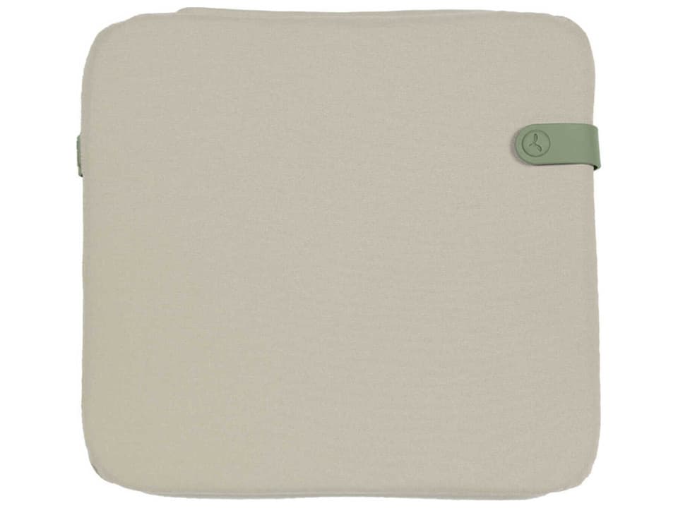 Color Mix Luxembourg Patio Cushion in Twine