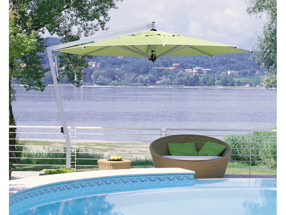 P-Series P20 Cantilever Umbrella 13 Foot Octagonal