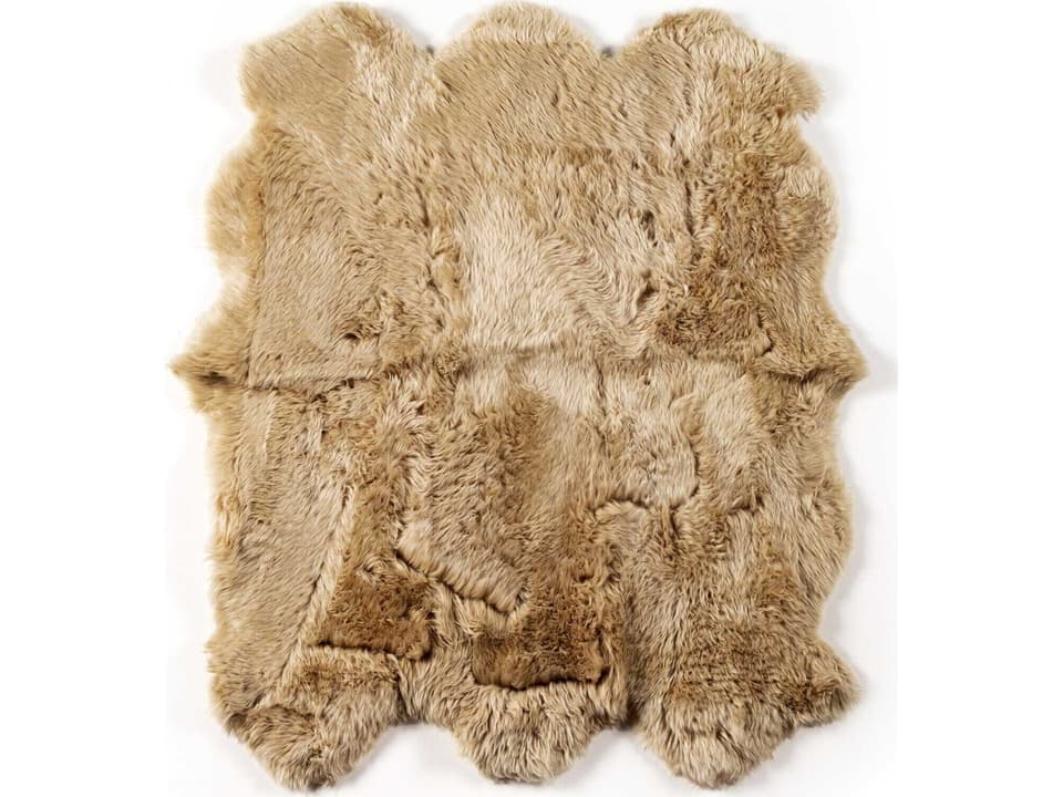 Mateo Lalo 8 x 10 Beige Lambskin Area Rug
