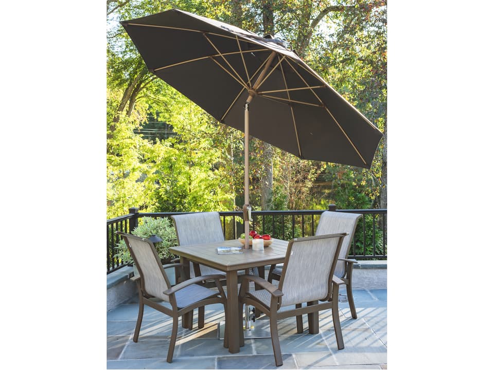 9-Foot Octagon Monterey Crank Lift Auto Tilt Market Umbrella