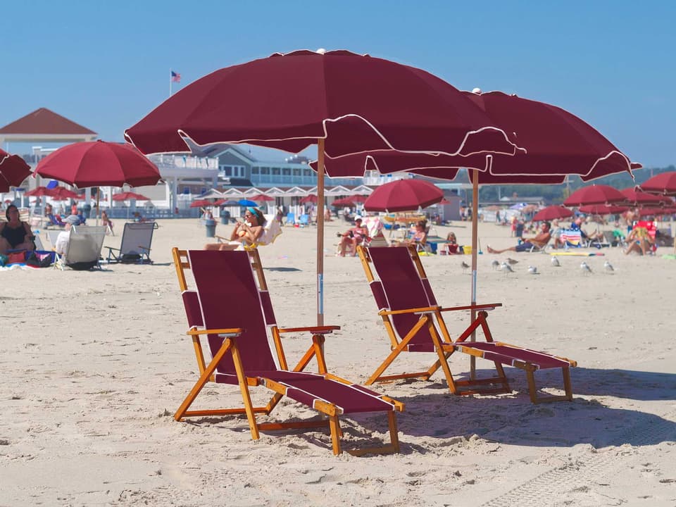 Oak Wood Beach Chairs Sling Outdoor Lounge Set
