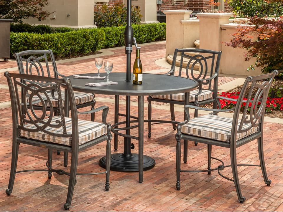 Bel Air Cushion Cast Aluminum Dinning Set