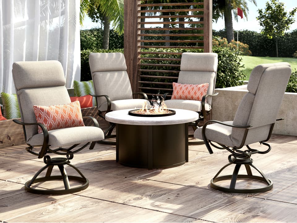 Holly Hill Cushion Aluminum Lounge Set