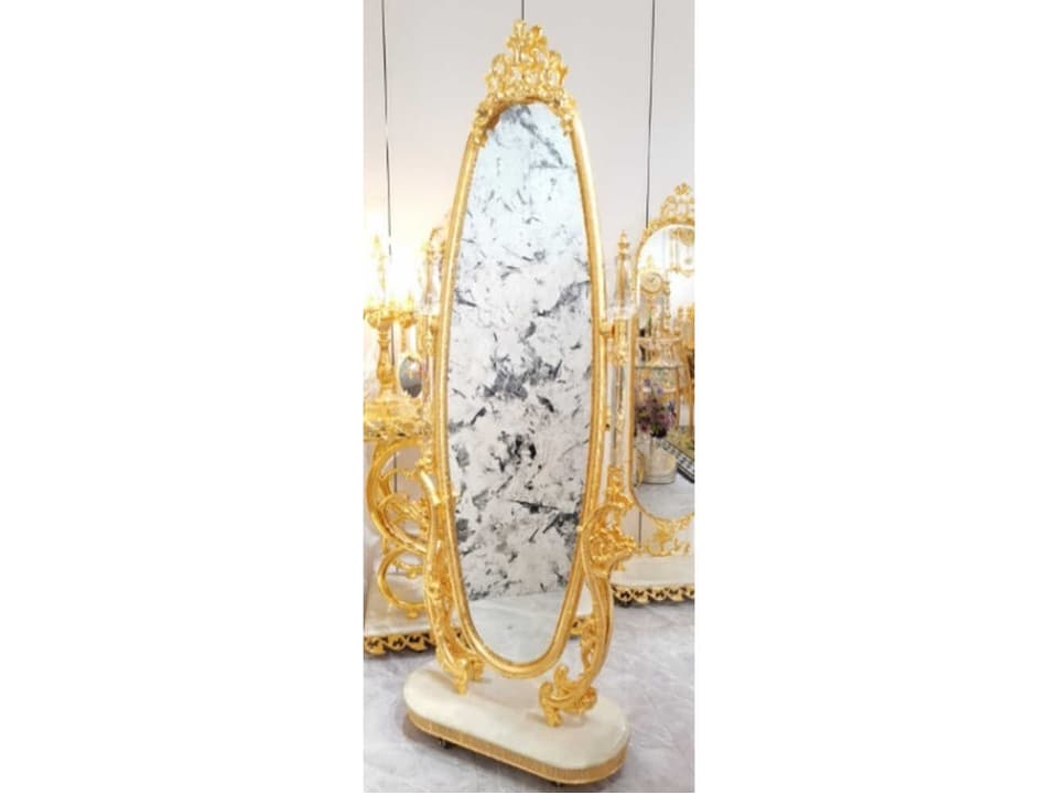 Fon Oval Floor Mirror with Ornate Gold Frame