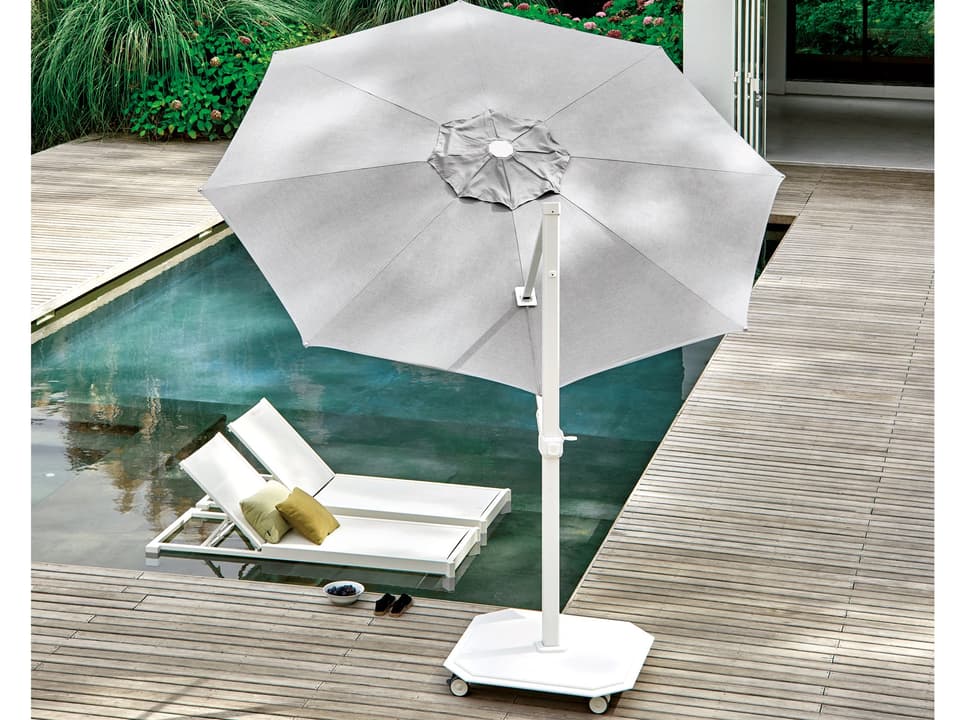 Caractère JCP.301 Sidepost Umbrella 11.5-Foot Octagon