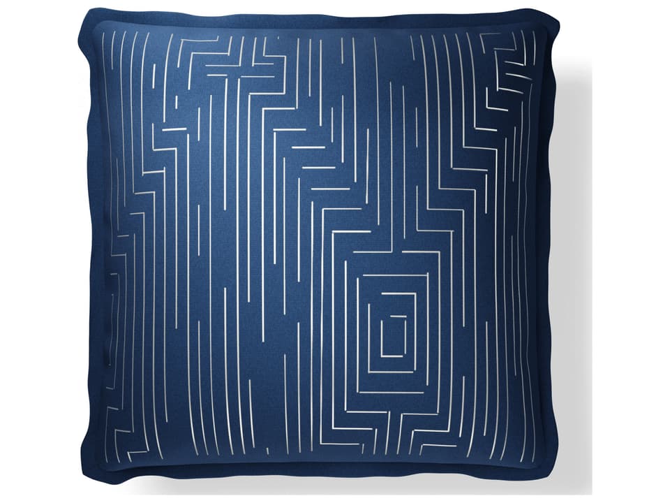Performance Plume Embroidery 20" x 20" Maze - Indigo/Ivory
