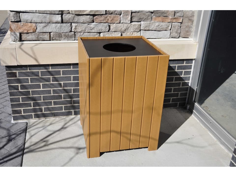Heavy Duty 32 Gallon Square Recycled Plastic Waste Receptacle