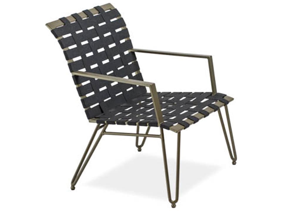 Form Extruded Aluminum Patio Lounge Chair