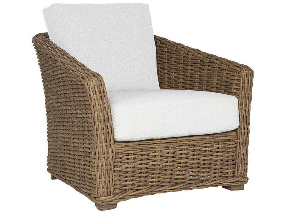 Tamandayu Wicker Lounge Chair in Barley