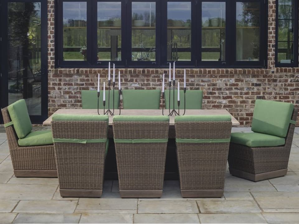 Charisma Aluminum Wicker Lounge Set