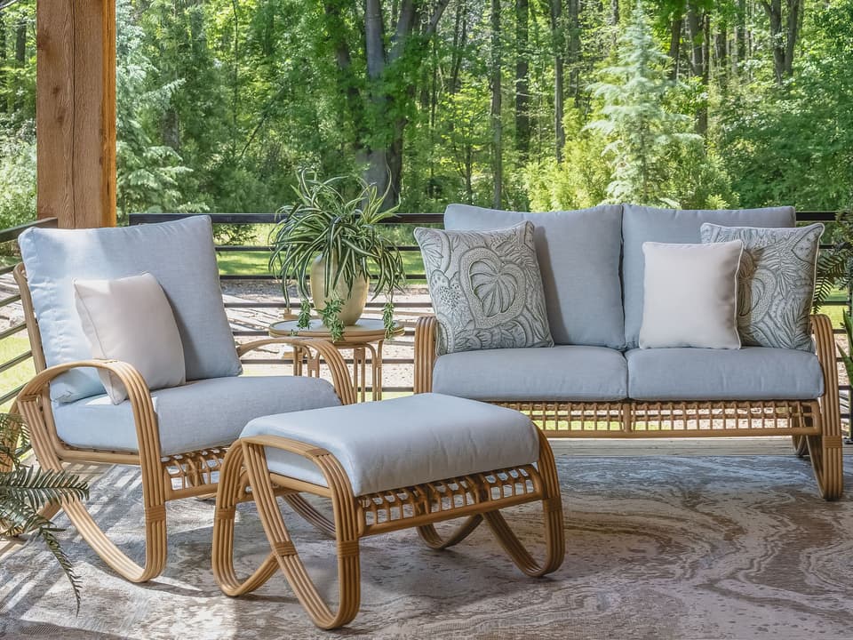 Riviera Aluminum Cushion Lounge Set