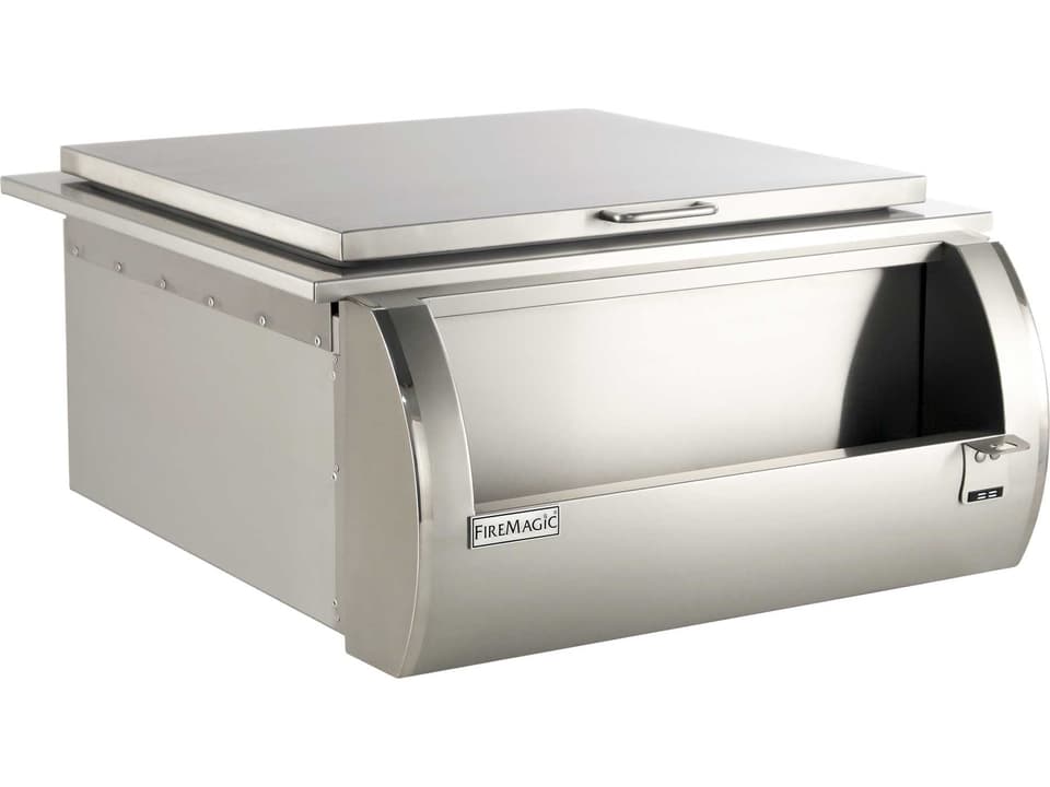 Echelon Diamond Built-In Refreshment Center 30 Pound Capacity