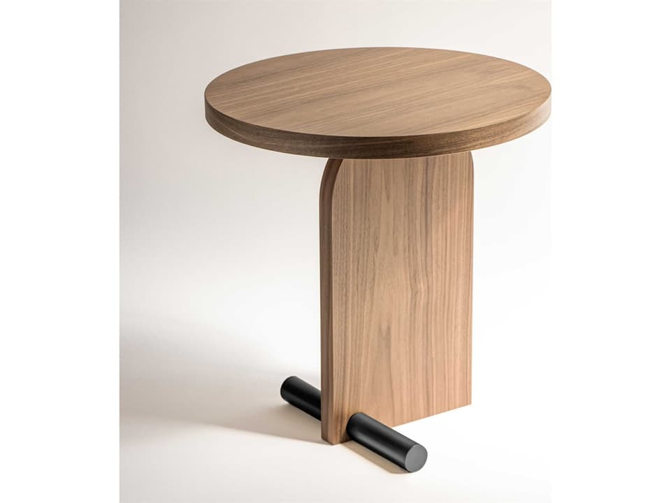 Nova Round Walnut and Black End Table by Jose Maria Reina