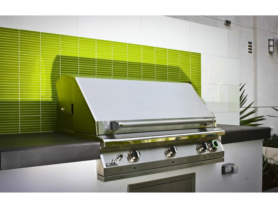T-Series 39-Inch Built-In Propane Gas Grill with FuelStop Timer