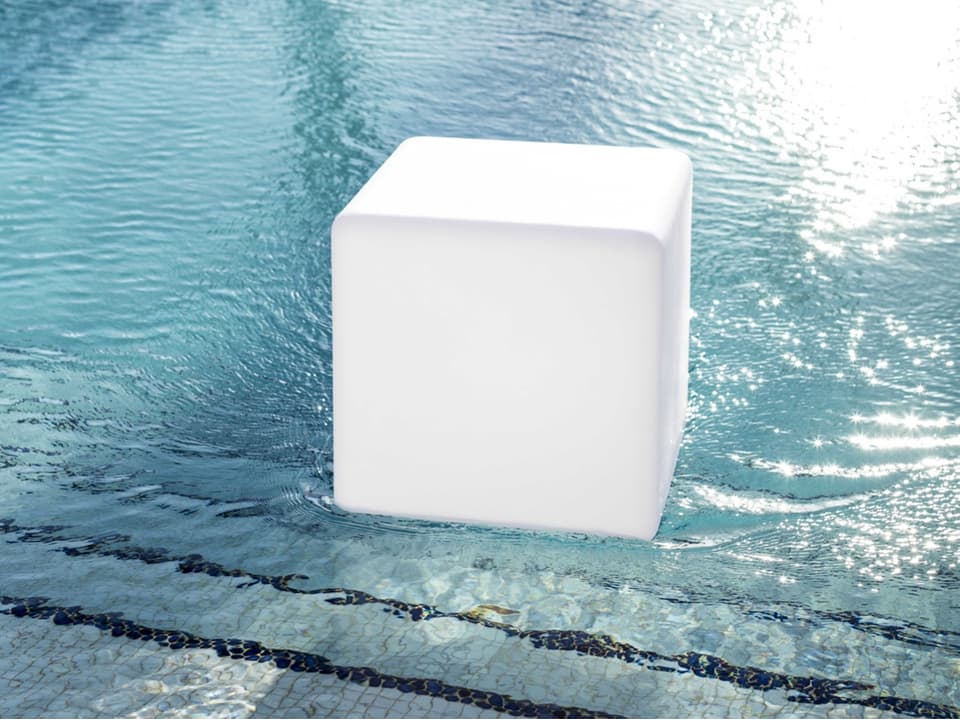 Cube Rechargeable Indoor Outdoor LED Lamp with Bluetooth Control