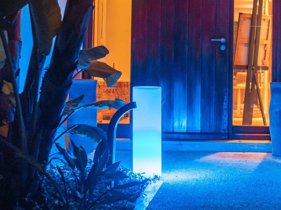 Tower Color Changing Portable Indoor Outdoor LED Lamp White