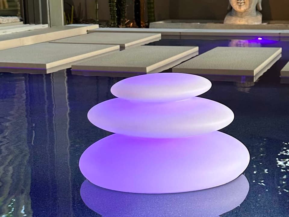Zen Rechargeable LED Indoor Outdoor Table Lamp in White
