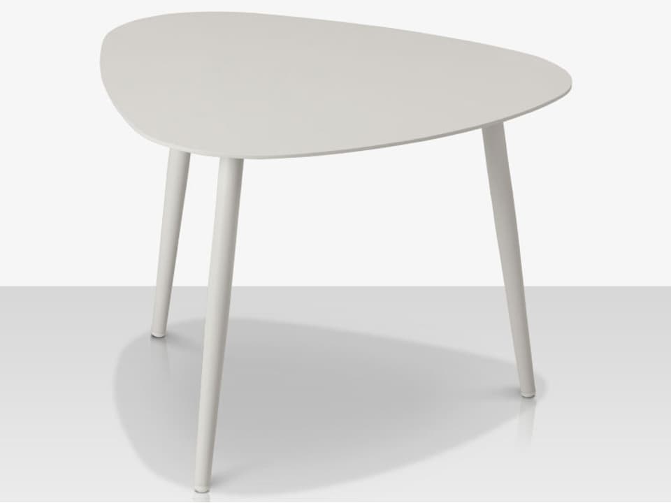 Vines Aluminum Small End Table with Powder Coated Finish