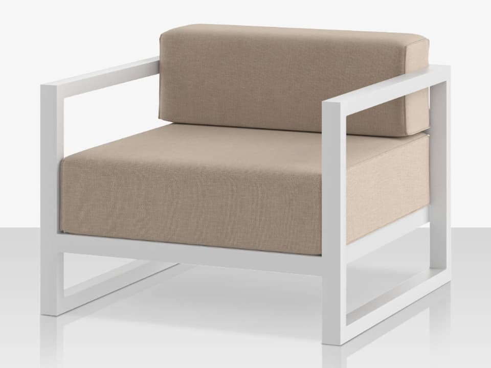 Iconic Aluminum Lounge Chair