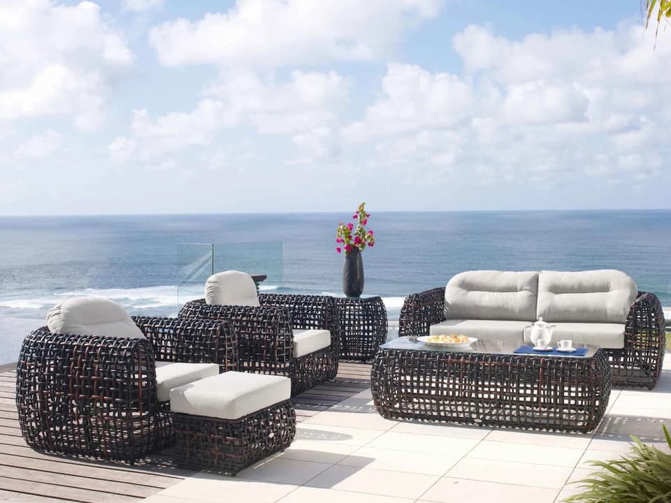 Dynasty Black Mushroom Aluminum Cushion Lounge Set